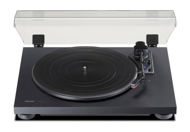 TEAC TN-180BT - Halvautomatisk platespiller med bluetooth