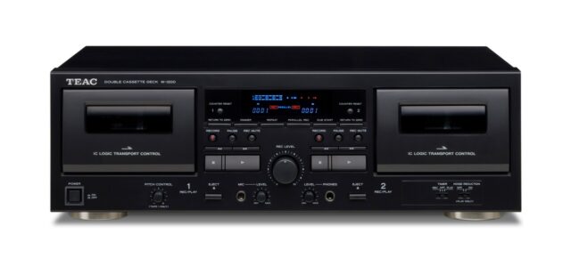 TEAC W-1200 dobbel kassettspiller