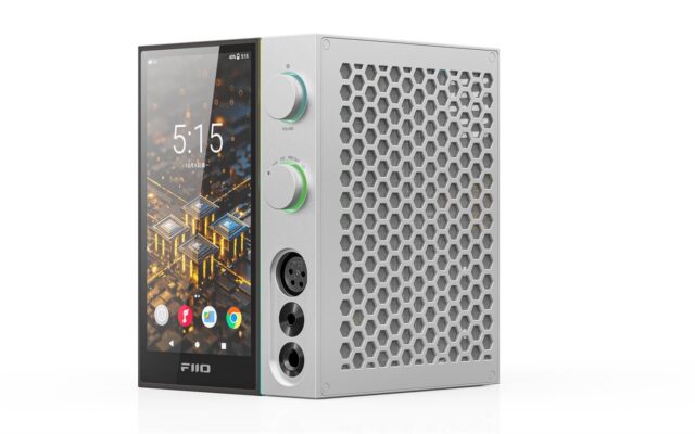 FiiO R9 nettverkspiller og hodetelefonforsterker
